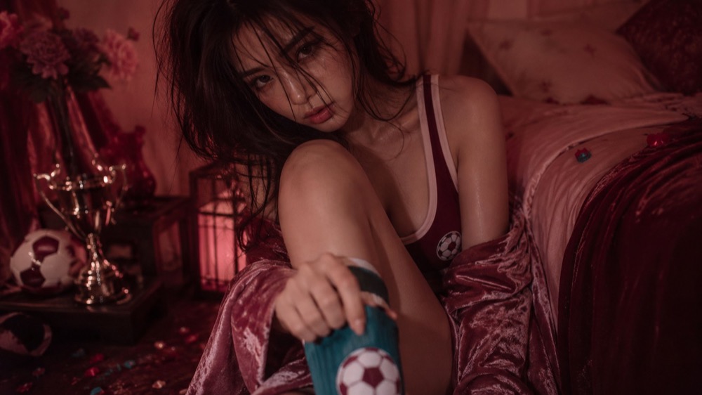 生成图：足球宝贝私房写真氛围图 03